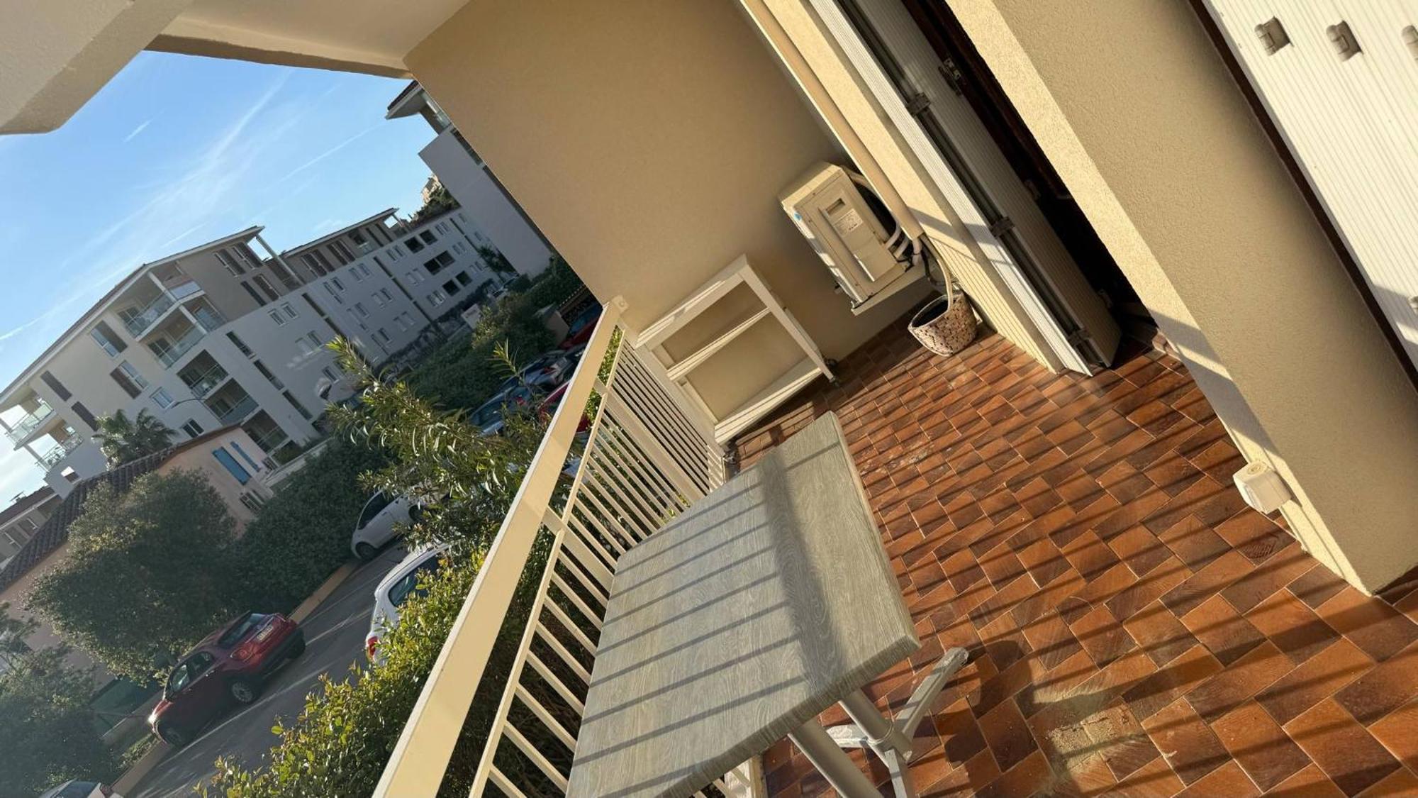 Escapade De Reve A Saint-Raphael Apartment ภายนอก รูปภาพ