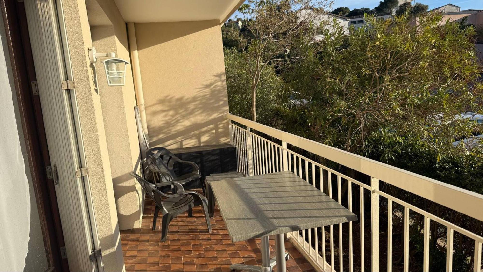 Escapade De Reve A Saint-Raphael Apartment ภายนอก รูปภาพ
