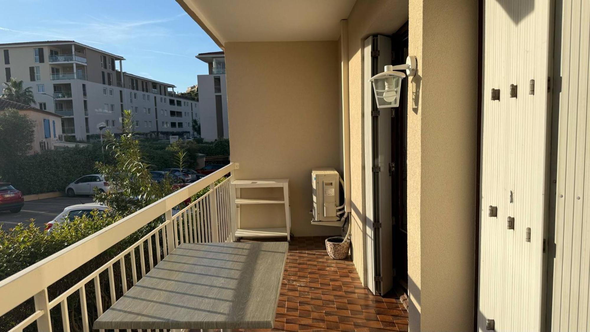 Escapade De Reve A Saint-Raphael Apartment ภายนอก รูปภาพ